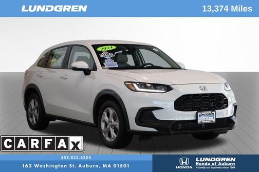 Platinum White Pearl 2024 Honda HR-V LX