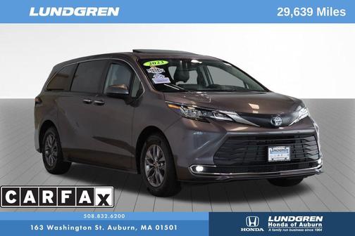 2023 Toyota Sienna XLE