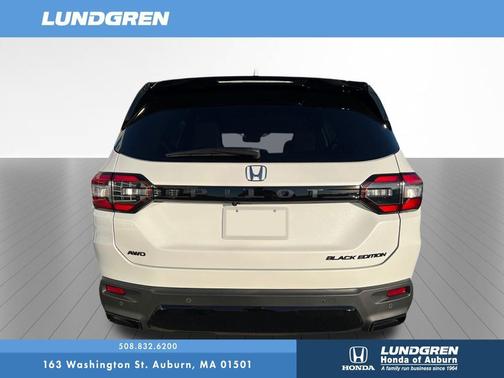 2026 Honda Pilot Black Edition