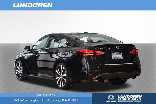 2020 Nissan Altima 2.0 SR