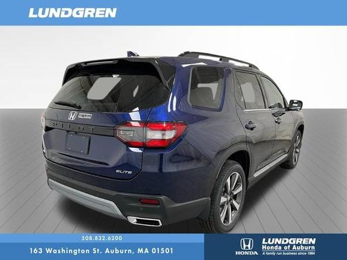 2025 Honda Pilot Touring