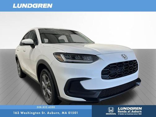 Platinum White 2026 Honda HR-V LX