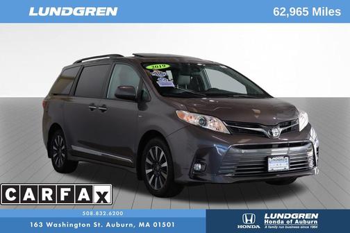 2019 Toyota Sienna XLE