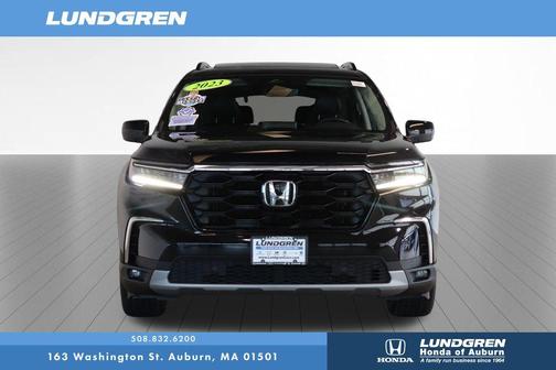 2023 Honda Pilot Touring