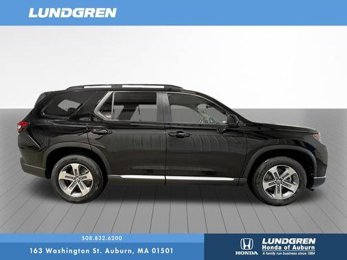 Crystal Black Pearl 2026 Honda Pilot EX-L