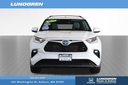 2023 Toyota Highlander Hybrid Bronze Edition