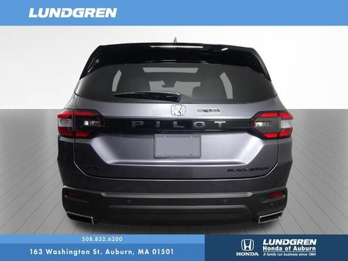 2025 Honda Pilot Black Edition