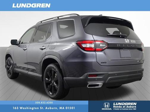 2025 Honda Pilot Black Edition