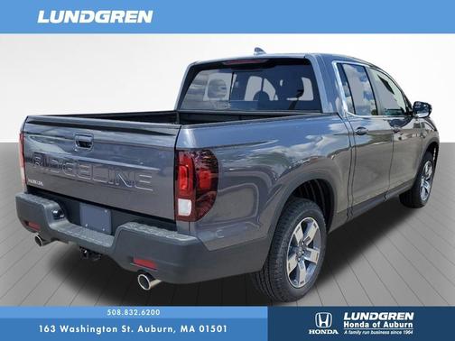Modern Steel Metallic 2026 Honda Ridgeline RTL
