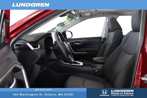 Pearl 2020 Toyota RAV4 XLE