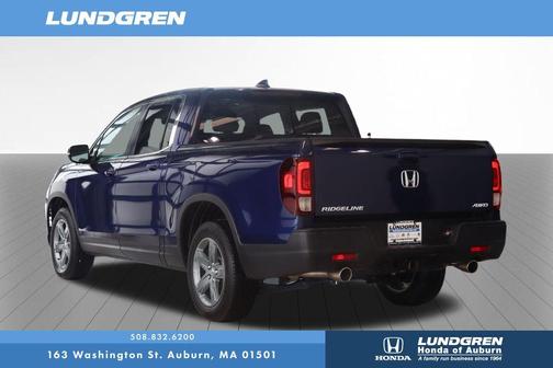 Obsidian Blue Pearl 2023 Honda Ridgeline RTL