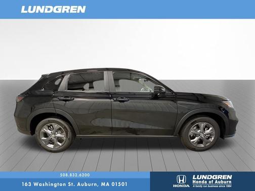 Crystal Black 2027 Honda HR-V LX