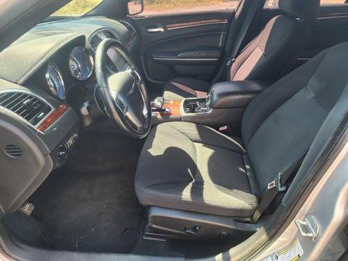 2012 Chrysler 300 S