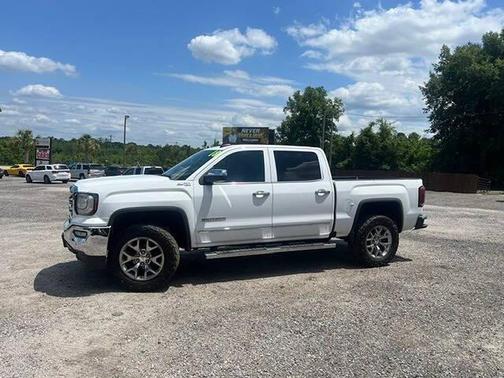 White Frost Tricoat 2018 GMC Sierra 1500 SLT