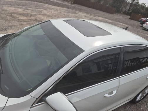 2017 Volkswagen Passat 1.8T SE