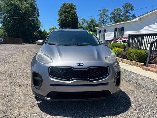 Mineral Silver 2019 Kia Sportage LX