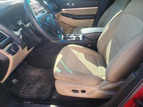 2016 Ford Explorer Base