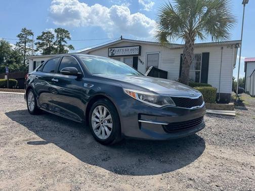 Platinum Graphite 2017 Kia Optima LX