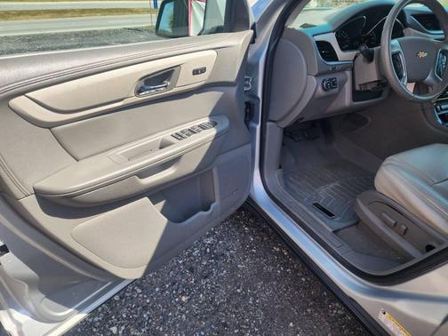 2016 Chevrolet Traverse 2LT
