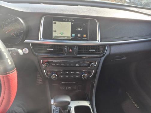 2016 Kia Optima SXL Turbo