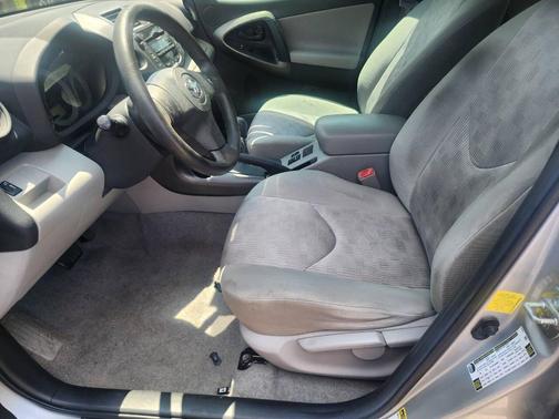 2011 Toyota RAV4 Base