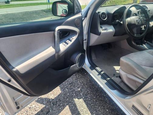 2011 Toyota RAV4 Base