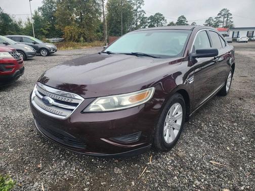 2010 Ford Taurus SE