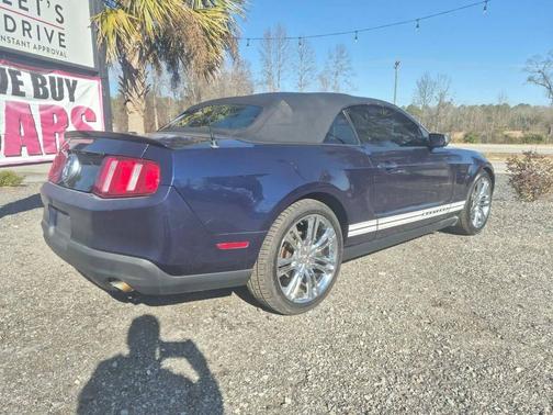 2010 Ford Mustang Premium