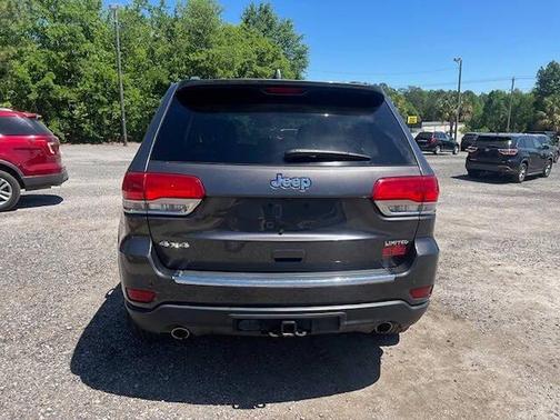 Granite Crystal Metallic Clearcoat 2016 Jeep Grand Cherokee Limited