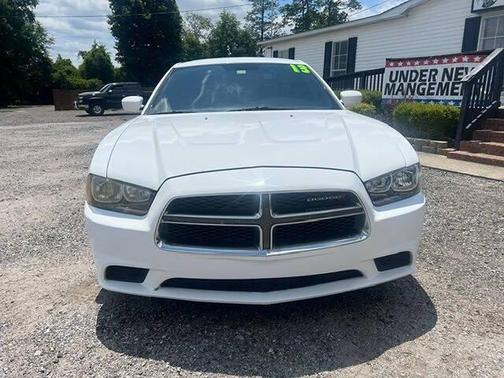 Bright White Clearcoat 2013 Dodge Charger SE
