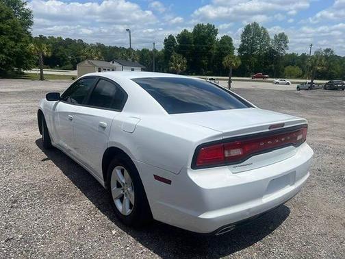Bright White Clearcoat 2013 Dodge Charger SE