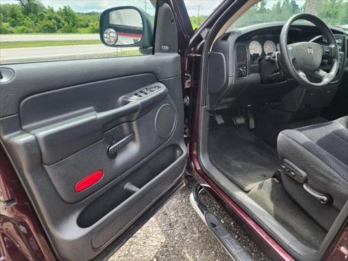 2005 Dodge Ram 1500 SLT Quad Cab