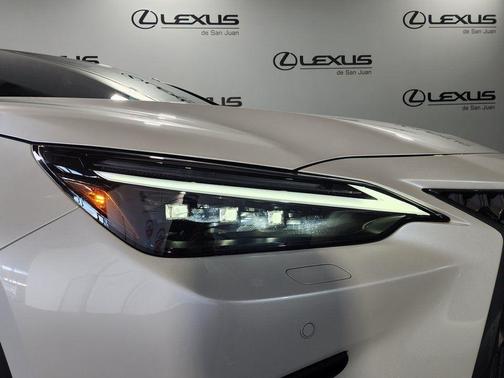 Ultra White 2026 Lexus NX 350 Premium