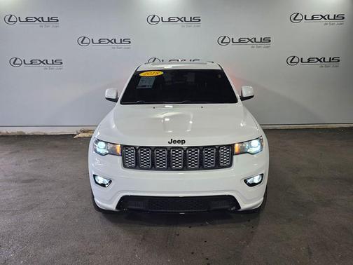 Bright White Clearcoat 2018 Jeep Grand Cherokee Altitude