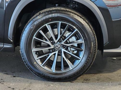 Caviar 2026 Lexus NX 350h Base