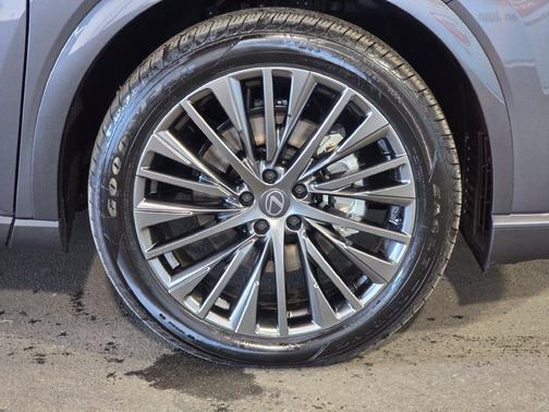 1L1 2026 Lexus RX 450h+ PREMIUM
