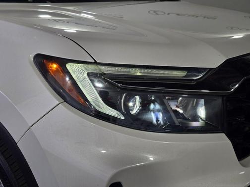 Platinum White 2022 Honda Passport EX-L