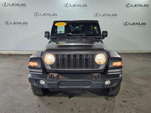 Granite Crystal Clearcoat Metallic 2024 Jeep Wrangler Sport