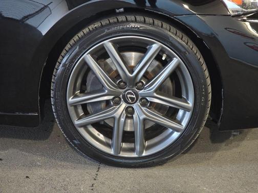 Obsidian Black 2019 Lexus IS 350 Base