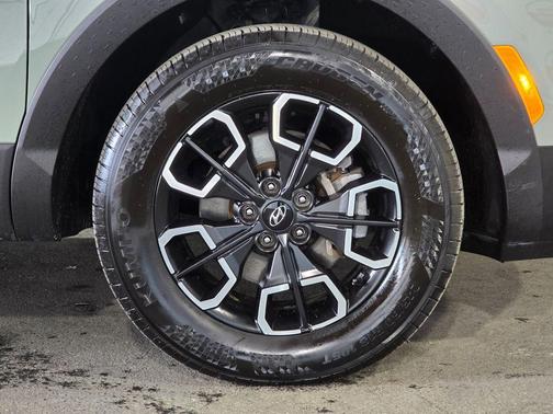 Verde 2022 Hyundai SANTA CRUZ 2.5L SE