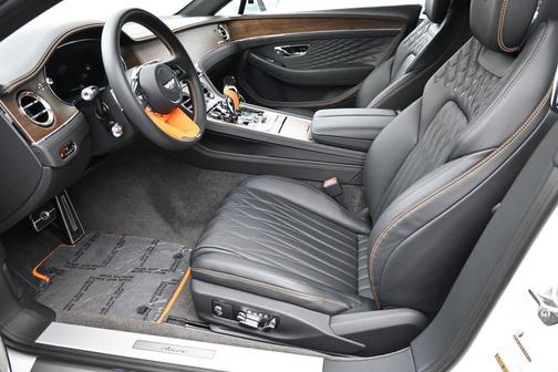 Arctica Satin 2026 Bentley Continental GT Base