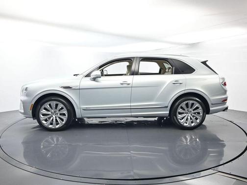 Breeze by Mulliner 2025 Bentley Bentayga Azure