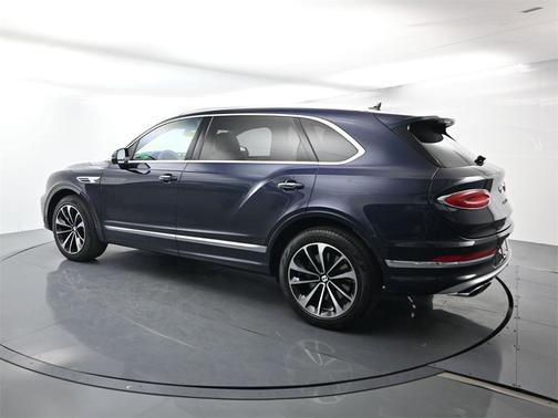 2024 Bentley Bentayga EWB 