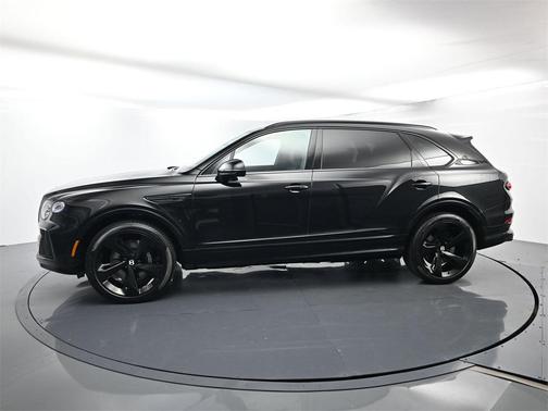 2025 Bentley Bentayga EWB