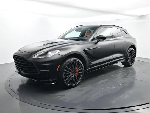 2024 Aston Martin DBX 707