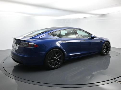 2021 Tesla Model S Plaid