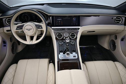 Breeze by Mulliner 2022 Bentley Continental GT V8