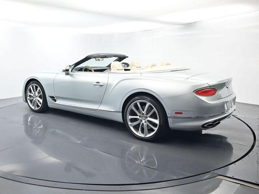 Breeze by Mulliner 2022 Bentley Continental GT V8