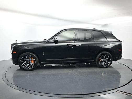2023 Rolls-Royce Cullinan Black Badge
