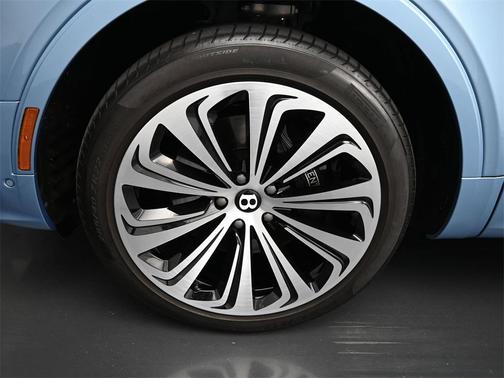 2022 Bentley Bentayga V8